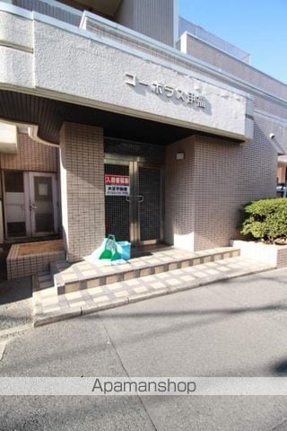 コーポラス伊福の玄関写真