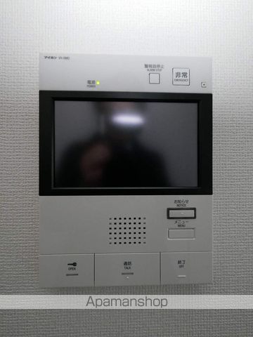 セレニテ福島カルムの内装写真