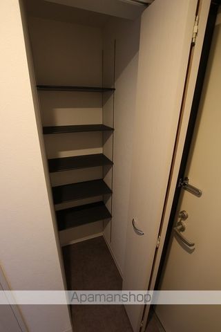 A BOND平岸の内装写真