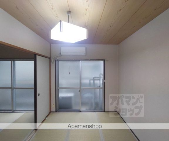 華園マンションの内装写真