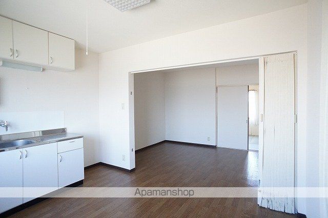 マンション浅名の内装写真