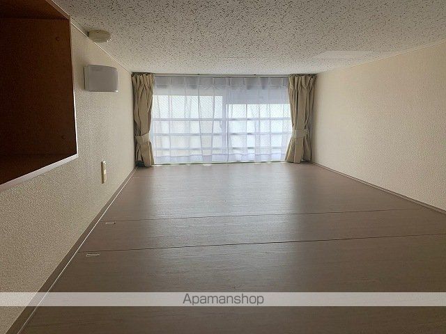 レオパレスアルファヒルズの内装写真