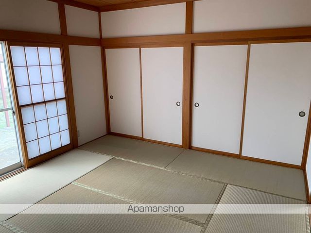 detached 青森県上北郡おいらせ町緑ヶ丘８丁目
緑ケ丘の賃貸情報を見る
物件地図