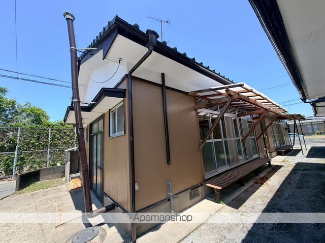 長峯貸家の外観写真