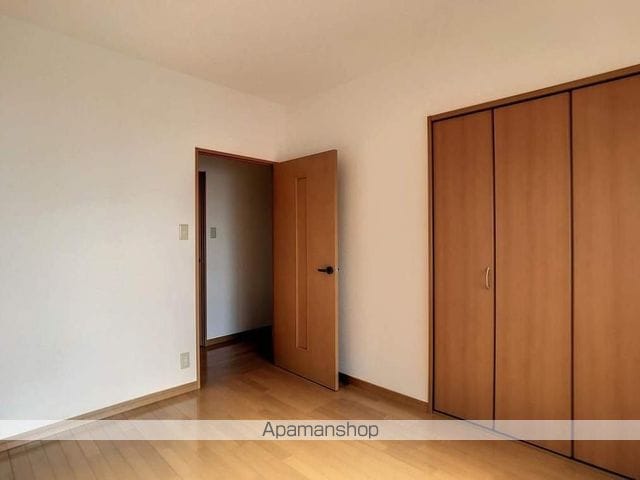 コスモビレッジ安岡の内装写真
