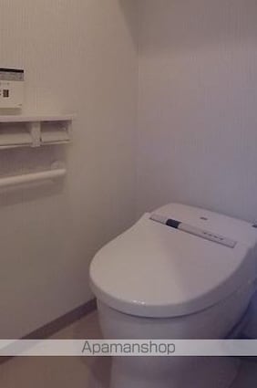 香川県高松市栗林町１丁目[3LDK/69.03m2]のトイレ