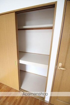 メゾン・ド・アニヴェルセル[2DK/37.59m2]の収納