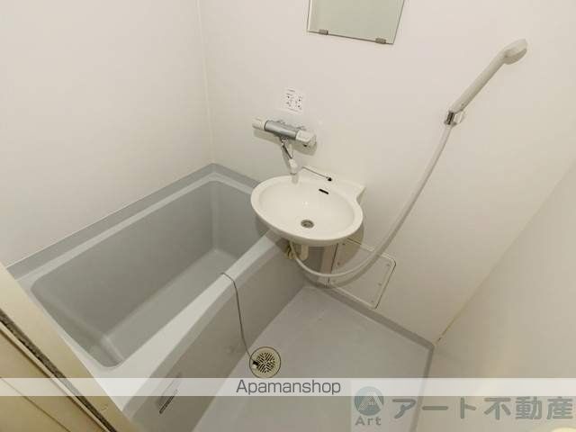 レオパレスグランドカメリアの内装写真