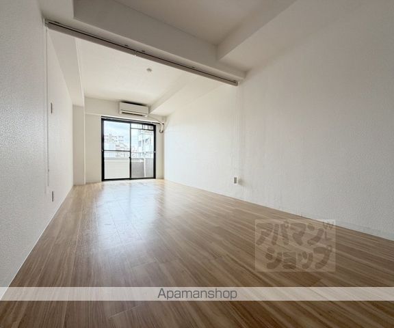 ライオンズマンション二条高倉の内装写真