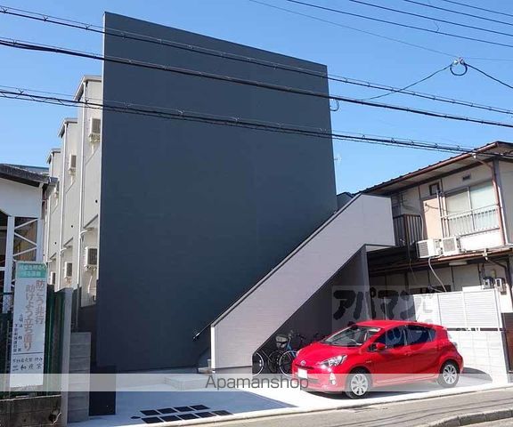ウエストヴィレッジの外観写真