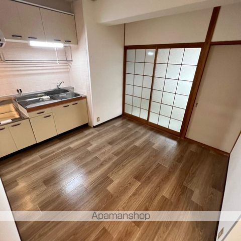 ウイング八日市の内装写真