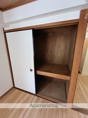 宮崎台田園マンションの内装写真