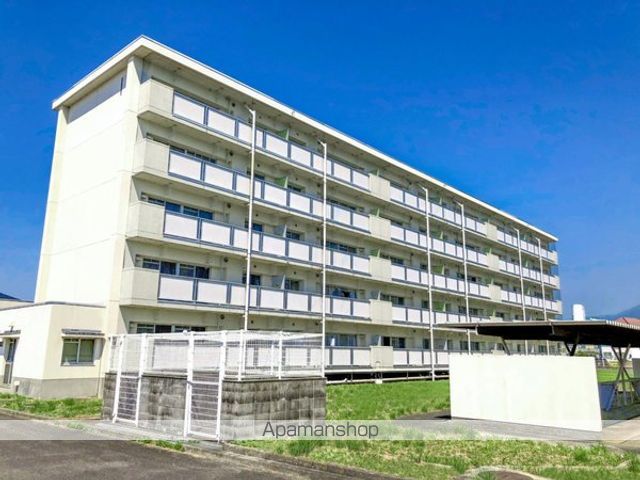 ビレッジハウス豊浜1号棟の玄関写真