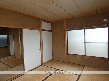 桜井一丁目貸家[5SDK/88.27m2]のリビング・居間