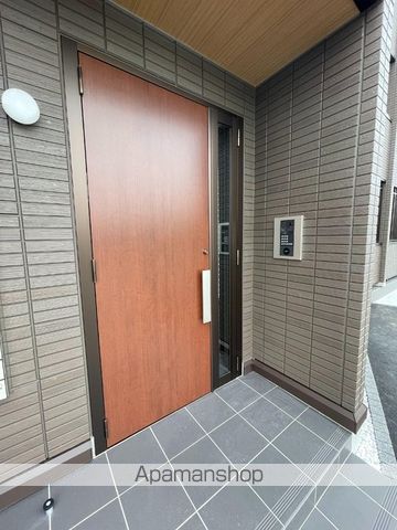 ダイワスイートの玄関写真
