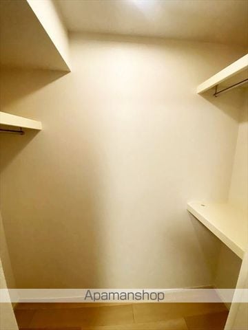 ユーリア アイIIIの内装写真
