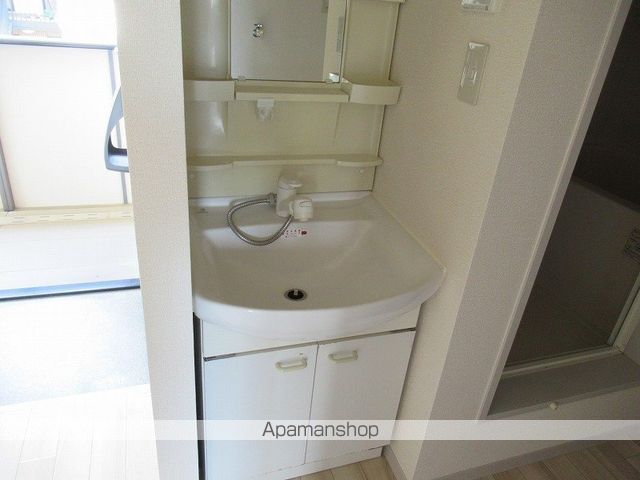 コートラックス Aの内装写真