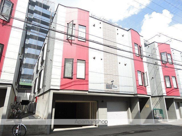LEE TOWN Eの外観写真