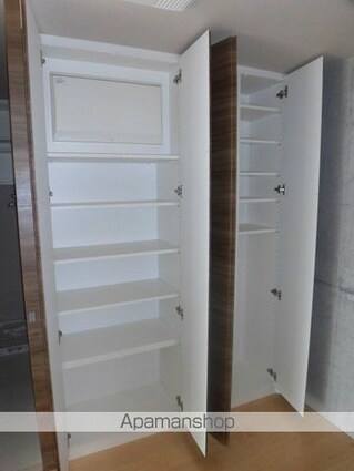 ガーデニエール砧　ＷＥＳＴ[2LDK/80.98m2]の収納