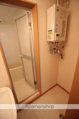 アズーリ中の島伍番館の内装写真