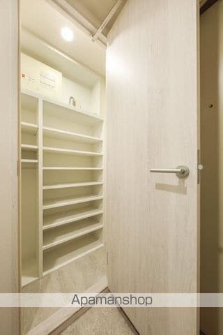 レジディア新川IIの内装写真