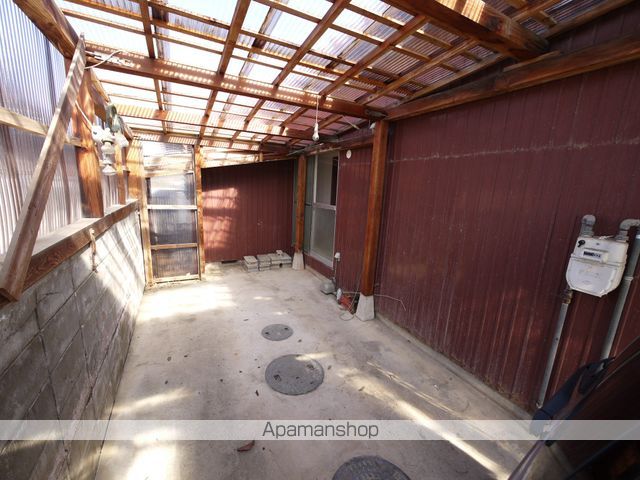 五十嵐2貸家4LDKの外観写真