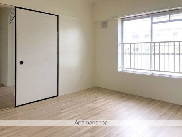 ビレッジハウス下野方1号棟の内装写真