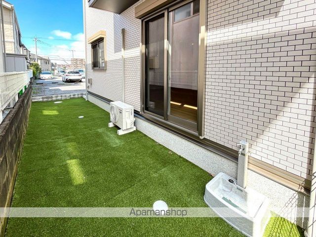 京成電鉄松戸線 滝不動駅 徒歩13分 2階建 新築の玄関写真