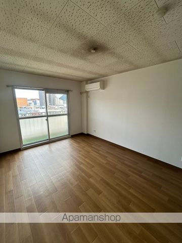 中野宮沖マンションの内装写真