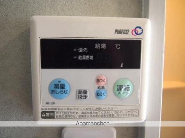 レジデンス三重野の内装写真