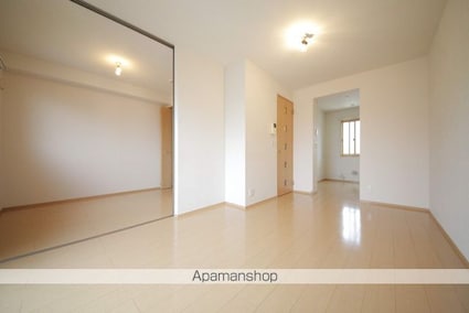 リヴェールβ[1LDK/36.95m2]のリビング・居間