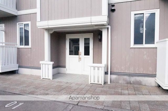 アヴェニール ガーデン Dの玄関写真