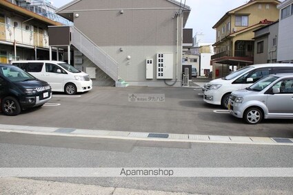 カーサグランデ　Ａｇａｓ[1LDK/37.78m2]の駐車場2