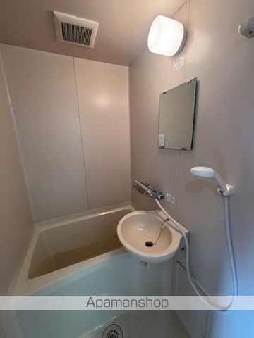 居倉マンションの内装写真
