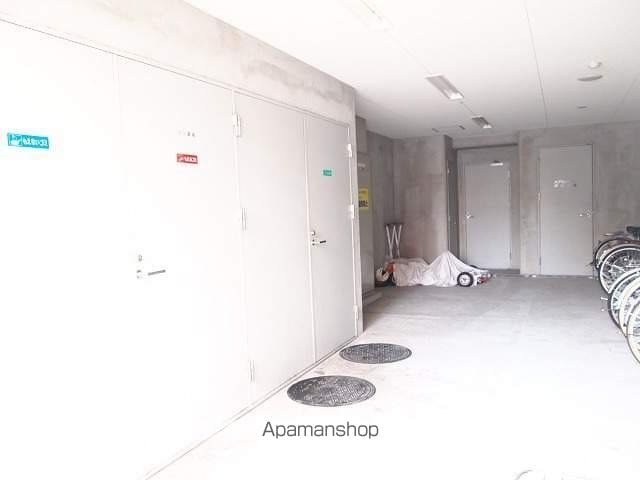 ニューボンデージ[1K/27.46m2]の共用部4