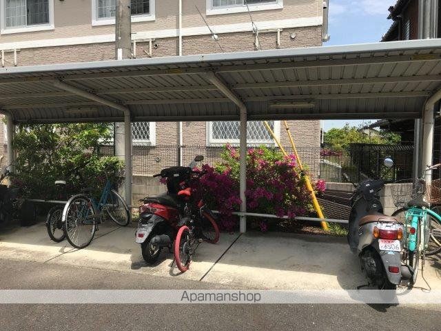 パル151の玄関写真