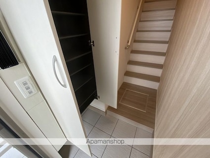 Ｂｏｎｔｅ　Ｃｉｅｌ[1LDK/42.14m2]の玄関