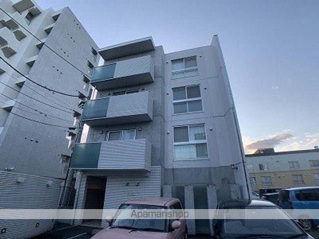 カサヴェルデ幌平橋の外観写真