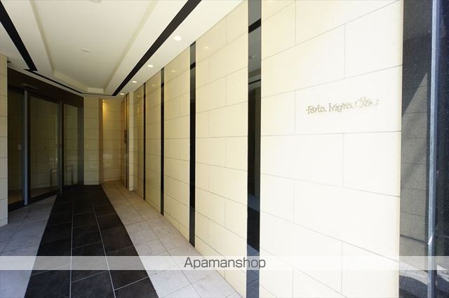 ポルタニグラ大須の玄関写真