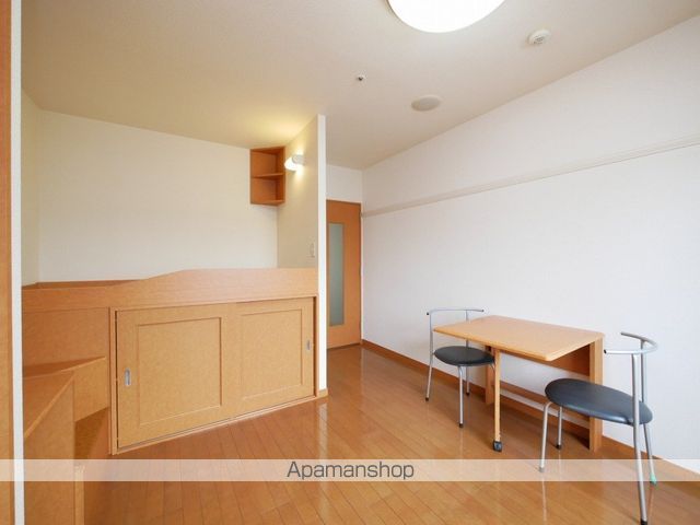 CANVASSすすきのの内装写真