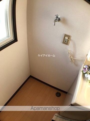 ファミールササキの内装写真