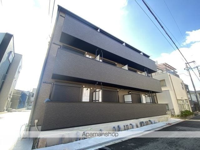 セレニティ照ヶ丘矢田A棟の外観写真