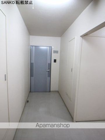リリーマンションIIの玄関写真