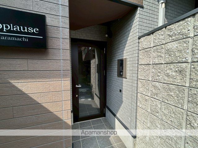 アプローズ奈良町の玄関写真