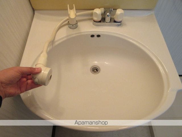 アイランド関口の内装写真