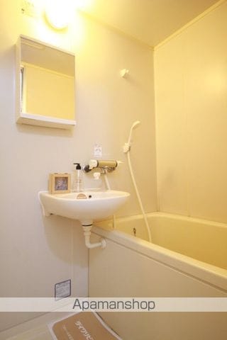 レジデンス高柳 A棟の内装写真