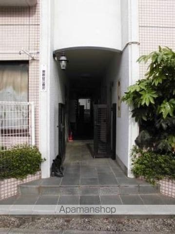 スカイコート高円寺の玄関写真