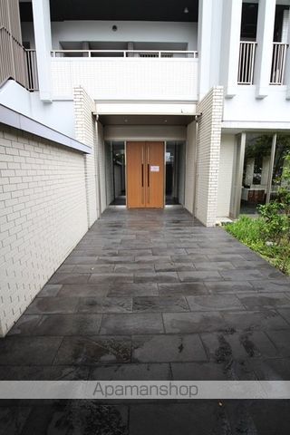 サンリヤン久留米駅前の玄関写真