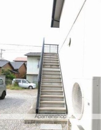 ロイヤルガーデン紙町[2DK/35.3m2]の共用部1