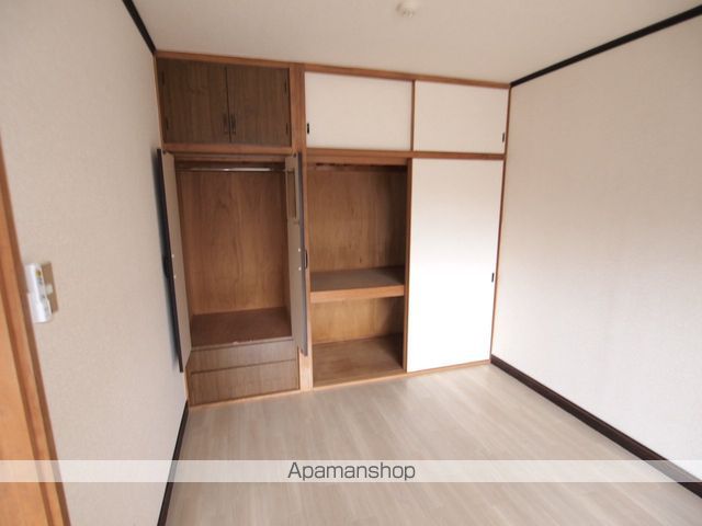 イソガイレジデンスの内装写真